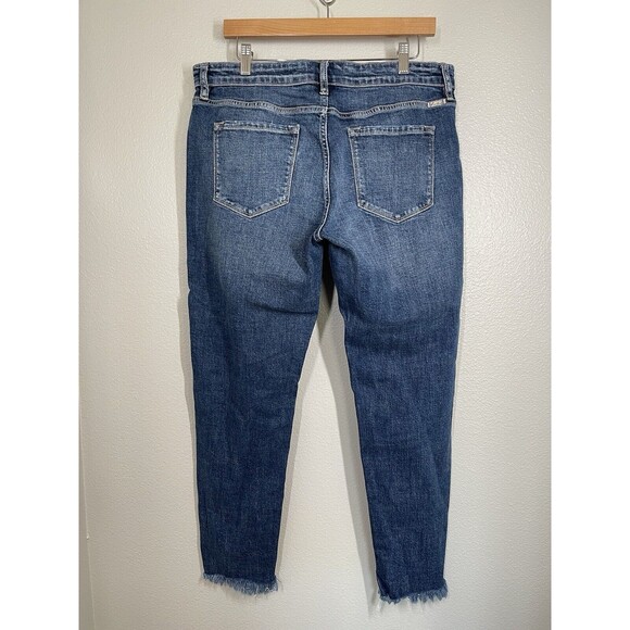 KanCan Mid Rise Slim Distressed Raw Hem Boyfriend Jeans Juniors Size 15/31 EUC - Picture 7 of 14